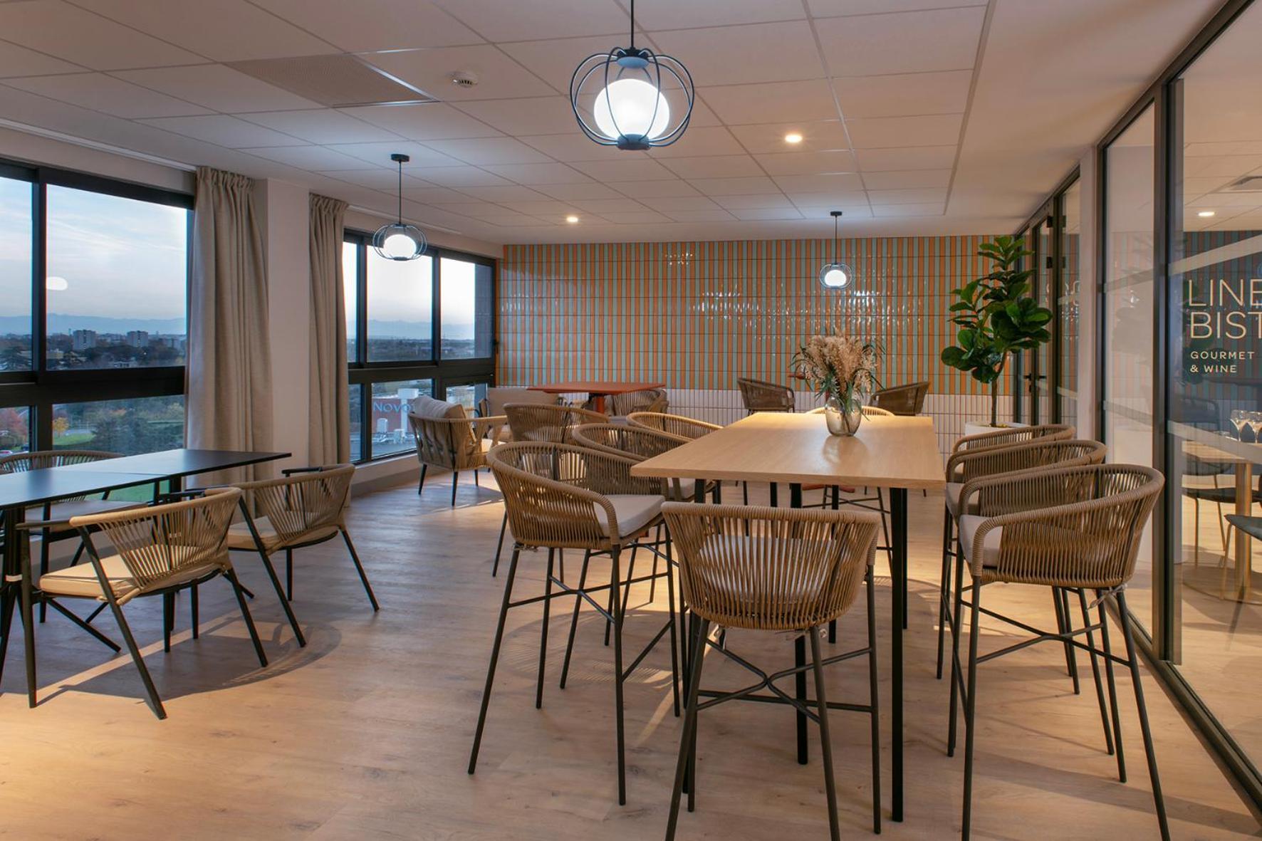 Sevenline Purpan Toulouse Exterior photo